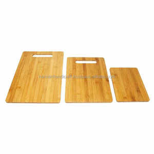 Planche à découper en bois massif personnalisée pour cuisine, en acacia et noyer noir, vente en gros directe usine - Product Image 2