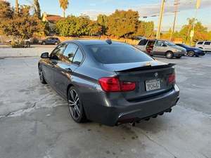 BMW Serie 3 335i Sedán RWD 2015 - Product Image 6