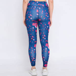 Leggings de yoga pour femmes, sans couture, respirants, tricotés, taille haute, avec effet push-up et design froncé aux fesses - Product Image 4