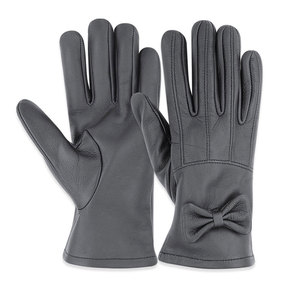 Guantes ligeros de cuero genuino para invierno Cómodos y cálidos Último diseño para ciclismo al aire libre Compatible con pantalla táctil - Product Image 4