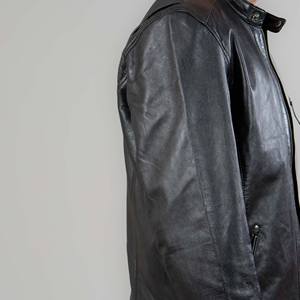 Veste en cuir personnalisée pour hommes vente en gros veste d'extérieur en cuir véritable pour hommes veste à fermeture éclair de haute qualité à manches longues - Product Image 5