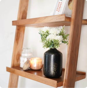 Pot de fleur en métal fabriqué à la main avec surface texturée idéal pour la décoration intérieure contemporaine et idéal pour présenter des plantes succulentes - Product Image 4