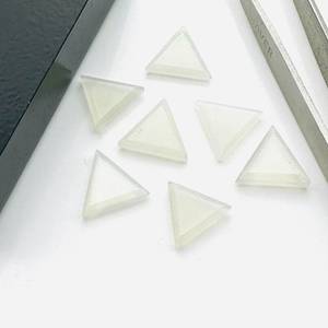 Piedra Lunar Gris Natural, Forma Triangular, Gema Suelta, Calidad 12 MM, Piedra para Joyería y Artesanía - Product Image 2