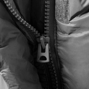 Chaqueta Acolchada Holgada de Estilo Urbano con Logotipo Personalizado OEM para Mujer, Chaqueta Informal Ligera de Uso Diario con Cierre, Abrigo Suave para el Invierno 2026 - Product Image 4