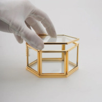 Boîte de rangement et d'organisation de bijoux en laiton doré de luxe, mini, en verre et métal, faite à la main, personnalisable, pour boucles d'oreilles, vente en gros