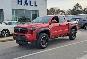 Toyota Tacoma TRD Off-Road Double Cab 4x4 Turbo Automatique Essence Sièges en Cuir Toit Ouvrant 2024 à Vendre - Product Image 2