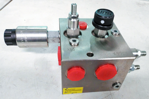 Válvula de Control de Freno Hidráulico de Alta Presión 923543.0025 Compatible con la Serie Kalmar DRF450 - Product Image 3