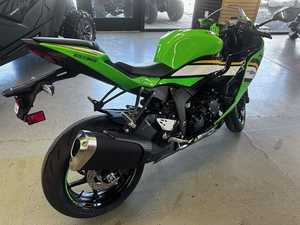 Oferta Increíble: Motocicleta Deportiva Ninja ZX6R (ABS) Edición KRT 2025 con 3 Años de Garantía - Lista para Enviar - Product Image 4