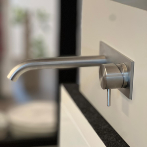 Grifo Mezclador Alto de Acero Inoxidable CEA Design MIL045 con una Sola Palanca para Lavabo de Baño, con Líneas Arquitectónicas para Encimeras Modernas - Product Image 6