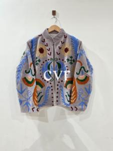 Abrigo de Lujo para Mujer, Hecho a Mano, de Terciopelo Suzani, Bordado a Mano, Estilo Uzbeko, Ecológico, para Invierno, Estilo Boho, para Fiestas - Product Image 1