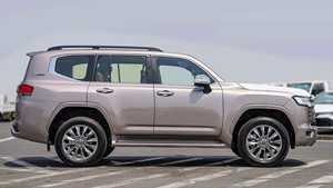 VENTAS RÁPIDAS DE TOYOTA LAND-CRUISER 300 VXR 3.3D XTREME Edition SUV USADO - Product Image 2