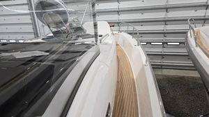 Barcos Nimbus C11 2024 a precio de fábrica, preparados para comercio al por mayor - Product Image 2