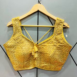 เสื้อเบลาส์ผ้าจอร์เจียพื้นเมืองพร้อมลำดับการทำงานสำหรับงานแต่งงานและงานปาร์ตี้พิเศษ - Product Image 3