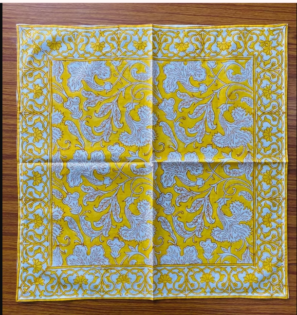 สีเหลือง