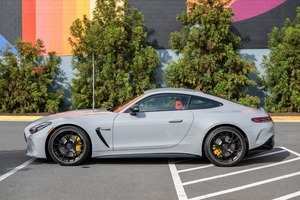 GT 63 Coupé usado en buen estado - Product Image 3