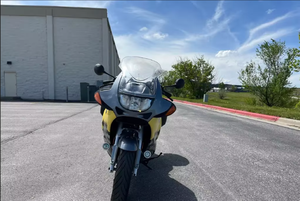 Motocyclettes sportives B-M-W K1200RS à vendre - Product Image 3