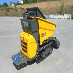 รถดั๊มพ์ตีนตะขาบไฟฟ้า Wacker Neuson DT05e ขนาด 1 ตัน เครื่องยนต์เบนซิน สำหรับงานจัดสวนและบำรุงรักษาสนามหญ้า มีขาย - Product Image 1