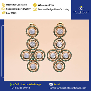 Gran oferta exclusiva en pendientes redondos de Polki sin cortar de calidad genuina con pendientes de piedra Clusture con borde verde a bajo precio de mercado - Product Image 2