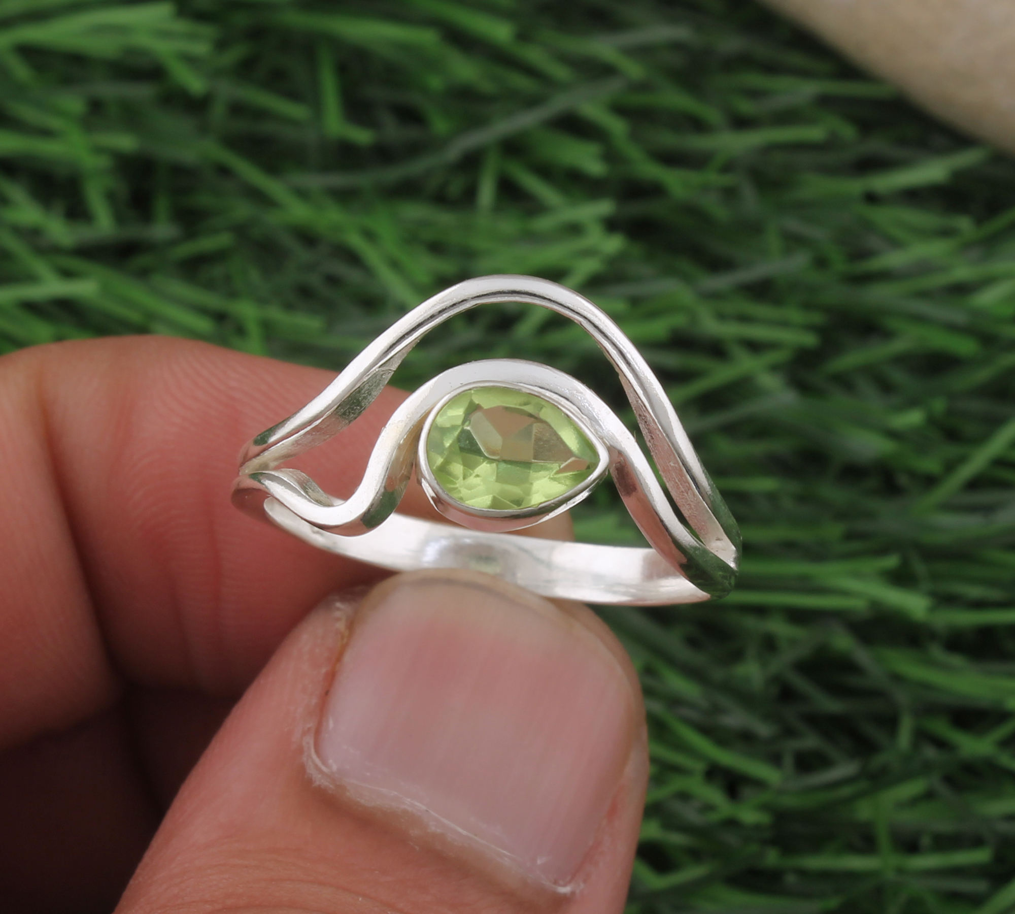 เหมือนในรูป