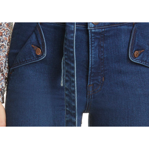 Jeans a Zampa d'Elefante Slim a Vita Alta Veronica Beard Giselle in Denim Oxford Lavato, Taglia 24, Decorati con Cintura, Vita Bassa, Traspiranti, Lavabili - Product Image 3