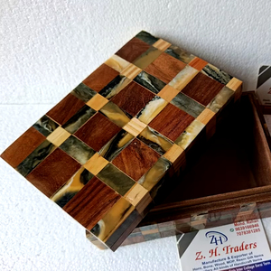 Designer Box Bone Inlay Home Decorative Boxes Vente en gros Prix abordable Bone Inlay Storage Box Antique from India - Product Image 3