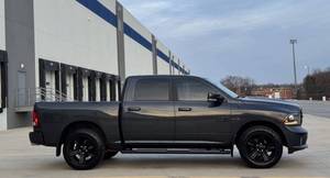 Voiture d'occasion RAM 1500 Sport 2018 à prix bas à vendre - Product Image 5