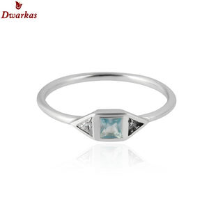 Joyería de Plata de Ley 925 de moda Topacio azul natural y anillo de fiesta de boda de múltiples piedras preciosas con incrustaciones de ajuste de bisel - Product Image 2