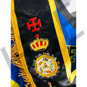 หมวกคาลอร์ปักด้วยมือลายสก็อต - Product Image 4