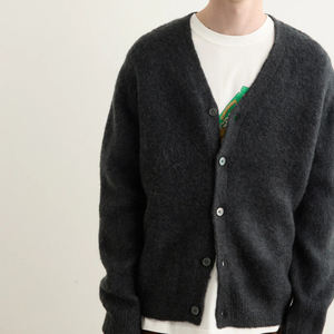 Pull en mohair tricoté pour homme de haute qualité, col en V, manches longues, style streetwear, lourd, tendance, fermeture à boutons - Product Image 6