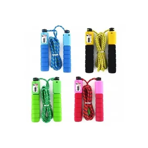 Corde à sauter avec poignée et compteur pour l'entraînement et les exercices à domicile - Product Image 1