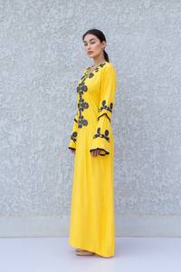 2025 vente en gros Boho Chic Hippie gitane vêtements de plage manches évasées jaune mariage broderie Chic maille Maxi Kimono - Product Image 2
