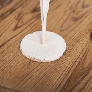 Candelabros de Metal Vintage Shabby Chic diseño Floral tallado a mano personalizado y vela - Product Image 4