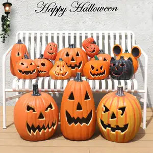 Dekorasi lentera labu Halloween tata letak pemandangan berongga bercahaya labu besar digunakan untuk pesta Halloween