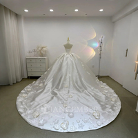 Jancember JJ43 Robe de bal de luxe en satin blanc sans bretelles froncé 3D Fleur Robe de mariée