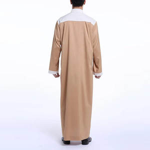 Vente à chaud de vêtements islamiques pour hommes de haute qualité à manches longues Thobe Jubba Plus Size Muslim Wear Top pour hommes - Product Image 2
