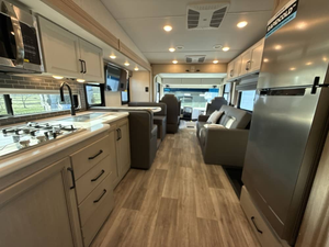 Nuevo 2027 T-h-o-r O-u-t-l-a-w W-i-l-d W-e-s-t 38K - Product Image 2