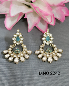 Lujoso pendiente estilo Kundan y Mehandi acabado hecho a mano para bodas y momentos festivos DE LA India - Product Image 2