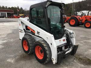 Chargeur compact utilisé S450 de voie de chargeur de boeuf de dérapage à vendre - Product Image 6