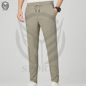 กางเกงผู้ชายสไตล์สตรีทแวร์ทรงหลวม ระบายอากาศ แห้งเร็ว รุ่นสแต็คส์ - Product Image 1