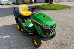 Cortadora de Césped John Deere X147R Más Vendida - Product Image 2