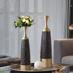 Royal Classy Style Metal Aluminio Fundido Diseño en relieve Fondo Florero artificial Oro Negro Café Macetas - Product Image 1