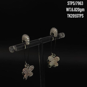 Ensemble de boucles d'oreilles de créateur en argent cz 925, breloques suspendues en plaqué or rose pour femmes, boucles d'oreilles modernes - Product Image 3