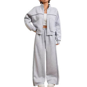 Ensemble deux pièces surdimensionné pour femmes, tenue tendance de la rue, avec un ajustement confortable, ensemble deux pièces surdimensionné tendance - Product Image 1