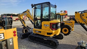 Mini-excavatrice JCB 35Z-1 2022 avec moteur de 1,8 tonne de poids opérationnel, type chenille, pompe à moteur à haut rendement, boîte de vitesses - Product Image 4
