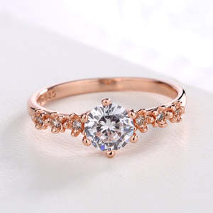 Anello di Fidanzamento in Argento Sterling Stile Boho con Pietra Naturale Taglio Ovale e Motivo Geometrico Placcato in Rodio Gioielleria Fine - Product Image 3