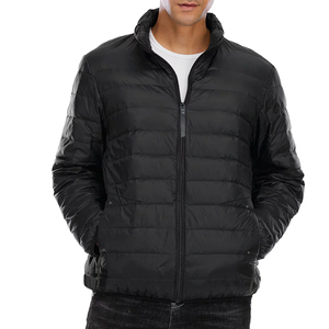 Chaquetas acolchadas para hombre con logotipo personalizado Ropa de abrigo ligera y cálida para uso en invierno y al aire libre - Product Image 6