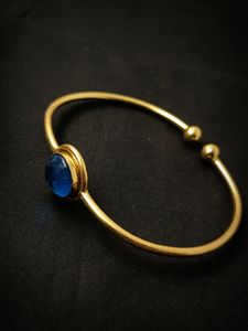 เครื่องประดับงานแต่งของผู้หญิงทำด้วยมือกำไลทองเหลืองชุบทองพร้อมสร้อยข้อมืออัญมณีดรูซี่ล้ำค่าที่ทันสมัยสำหรับงานแต่งงาน - Product Image 2