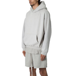 Pull à capuche surdimensionné teint uni brodé avec impression personnalisée pour hommes, polaire douce et chaude, design streetwear décontracté - Product Image 4