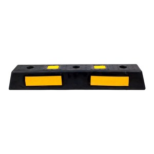 Borne de stationnement en caoutchouc pour trottoirs, 74x15x10cm - Product Image 3