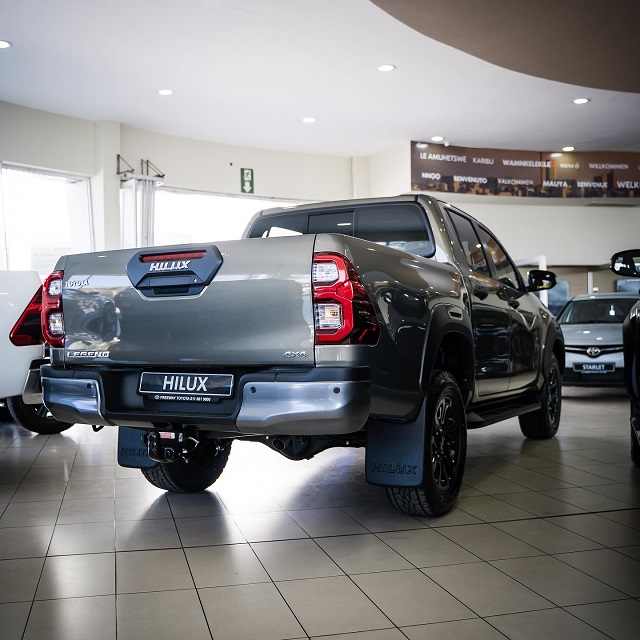 Shop Fresh Used Toyota Hilux Pickup Double Cab Crew 4X4 Trucks